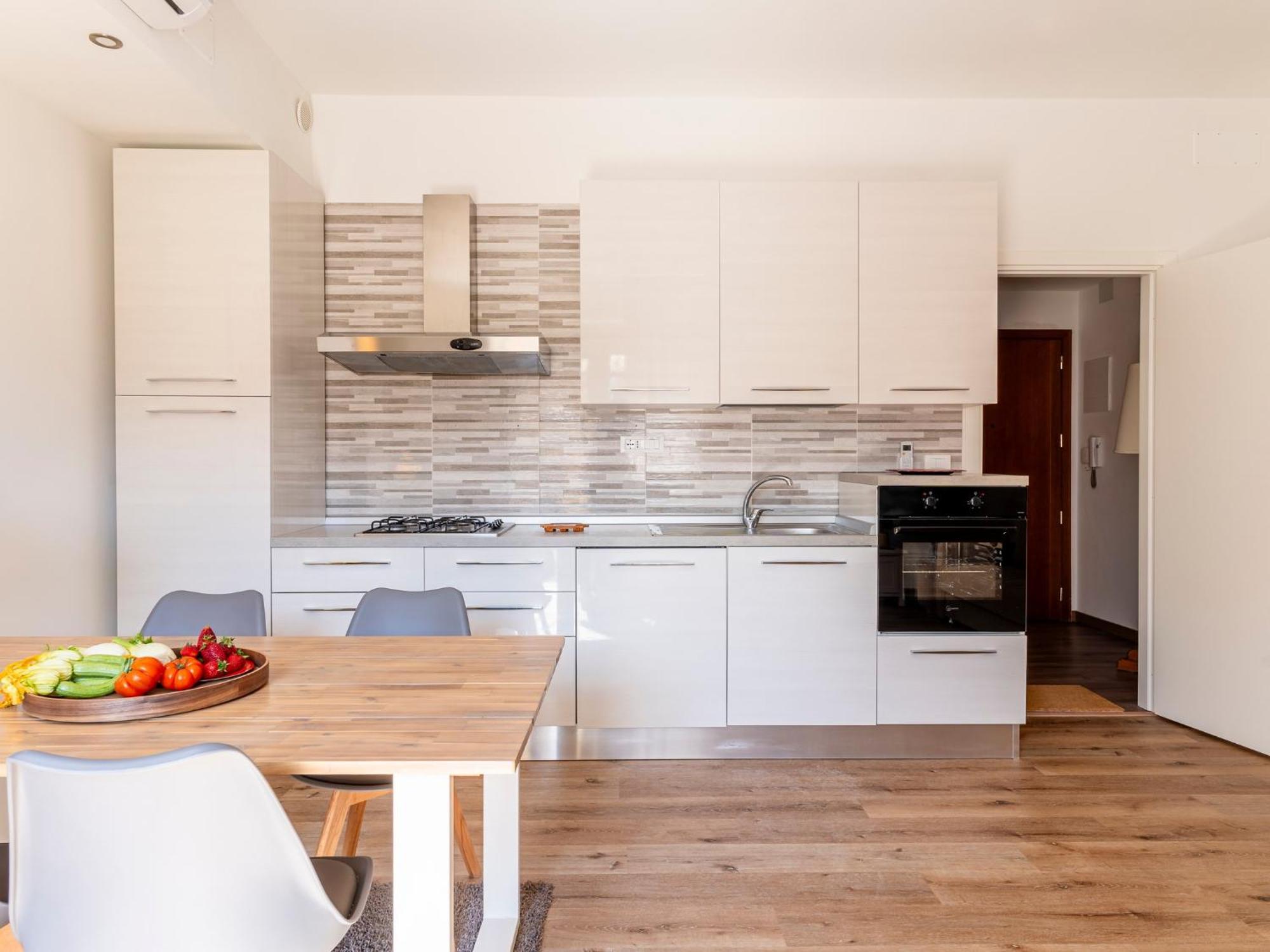 Livorno Central And Modern 2 Apts & 1 Room! エクステリア 写真